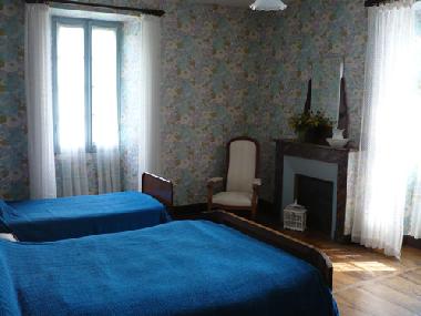 Maison de vacances /en/au Issor (Pyrnes-Atlantiques)ou appartement ou maison de vacances