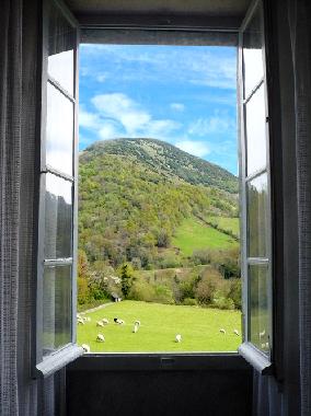 Maison de vacances /en/au Issor (Pyrnes-Atlantiques)ou appartement ou maison de vacances