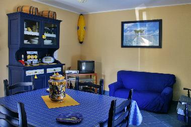 S�jour - Cuisine/Salle � manger (vue oppos�e)
