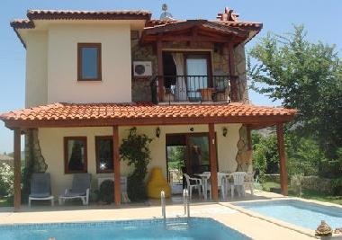 Maison de vacances �/en/au Dalyan (Mugla)ou appartement ou maison de vacances