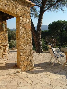 Maison de vacances �/en/au Vidauban (Var)ou appartement ou maison de vacances