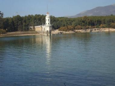 Maison de vacances �/en/au Iznalloz (Granada)ou appartement ou maison de vacances