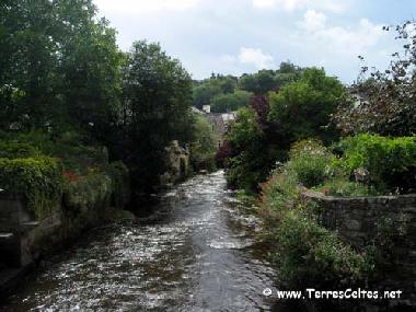 Maison de vacances �/en/au PONT-AVEN (Finist�re)ou appartement ou maison de vacances