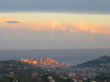 Maison de vacances /en/au Imperia (Imperia)ou appartement ou maison de vacances