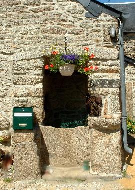 Maison de vacances �/en/au Berrien (Finist�re)ou appartement ou maison de vacances