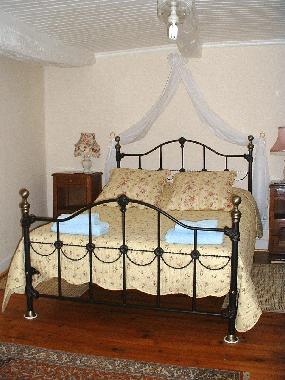 Maison de vacances �/en/au Berrien (Finist�re)ou appartement ou maison de vacances