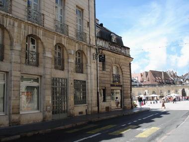 Appartement de vacances �/en/au Dijon (C�te-d