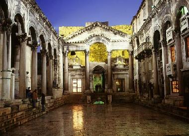 Appartement de vacances /en/au Split (Splitsko-Dalmatinska)ou appartement ou maison de vacances