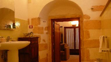 Maison de vacances �/en/au  GARGANO _Mattinata (Foggia)ou appartement ou maison de vacances