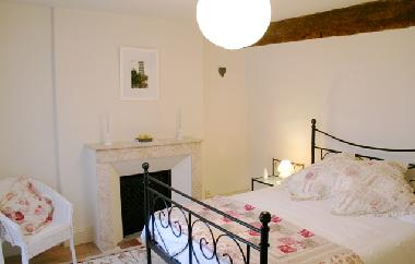 Maison de vacances �/en/au Monflanquin (Lot-et-Garonne)ou appartement ou maison de vacances