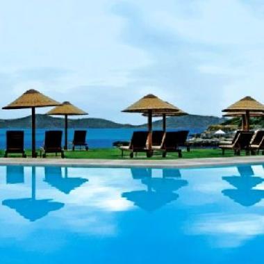 H�tel �/en/au Port Elounda (Lasithi)ou appartement ou maison de vacances
