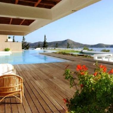 H�tel �/en/au Port Elounda (Lasithi)ou appartement ou maison de vacances