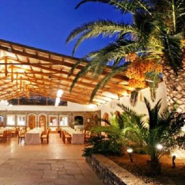 H�tel �/en/au Port Elounda (Lasithi)ou appartement ou maison de vacances
