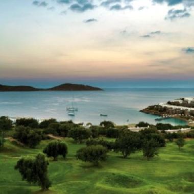H�tel �/en/au Port Elounda (Lasithi)ou appartement ou maison de vacances