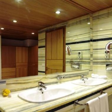 H�tel �/en/au Port Elounda (Lasithi)ou appartement ou maison de vacances