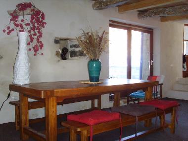 Maison de vacances �/en/au Montbrun-Les-Bains (Vaucluse)ou appartement ou maison de vacances