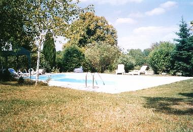 Maison de vacances �/en/au Poullignac (Charente)ou appartement ou maison de vacances