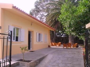 Maison de vacances /en/au Porto Santo (Madeira)ou appartement ou maison de vacances