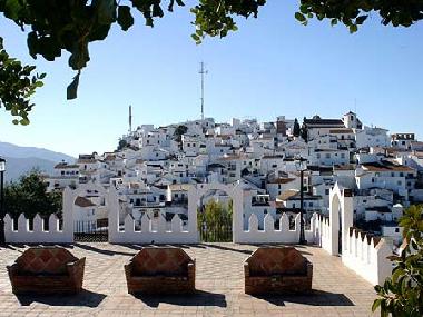 Maison de vacances �/en/au Comares (M�laga)ou appartement ou maison de vacances