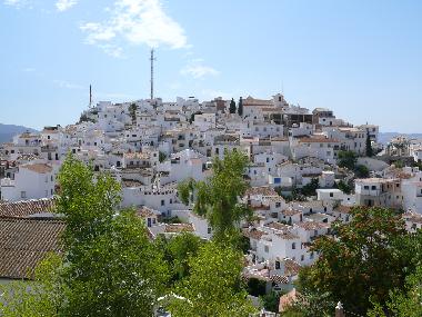 Maison de vacances �/en/au Comares (M�laga)ou appartement ou maison de vacances