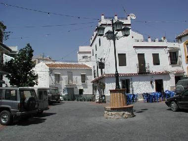 Maison de vacances �/en/au Comares (M�laga)ou appartement ou maison de vacances