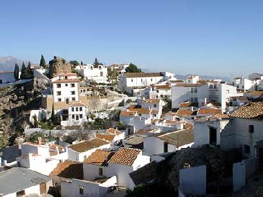 Maison de vacances �/en/au Comares (M�laga)ou appartement ou maison de vacances