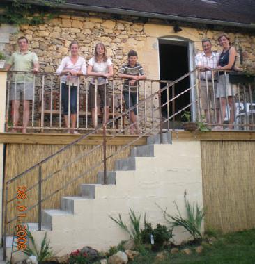 Maison de vacances �/en/au Hautefort (Dordogne)ou appartement ou maison de vacances