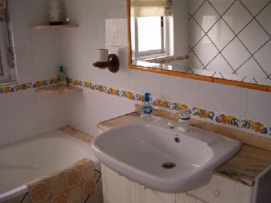 Chalet �/en/au CHIVA (Valencia / Val�ncia)ou appartement ou maison de vacances