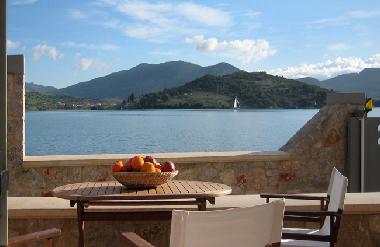 Maison de vacances �/en/au Ligia (Lefkada)ou appartement ou maison de vacances
