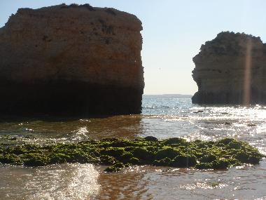 Chambre avec petit djeuner /en/au estombar (Algarve)ou appartement ou maison de vacances