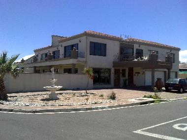 Chambre avec petit d�jeuner �/en/au Melkbosstrand (Western Cape)ou appartement ou maison de vacances