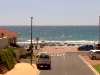 Chambre avec petit d�jeuner �/en/au Melkbosstrand (Western Cape)ou appartement ou maison de vacances