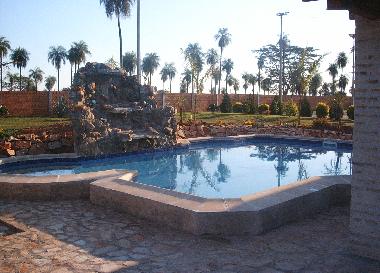 Chambre avec petit d�jeuner �/en/au J.A Sandivar (Asuncion)ou appartement ou maison de vacances