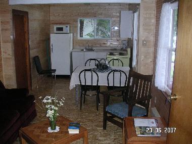 Chambre avec petit d�jeuner �/en/au Port Loring (Ontario)ou appartement ou maison de vacances