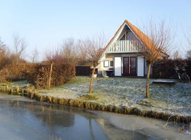 Maison de vacances �/en/au Oostmahorn (Friesland)ou appartement ou maison de vacances