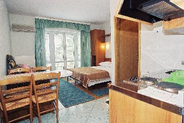 Maison de vacances �/en/au Podstrana (Splitsko-Dalmatinska)ou appartement ou maison de vacances