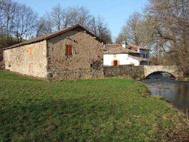 Appartement de vacances /en/au matour (Sane-et-Loire)ou appartement ou maison de vacances