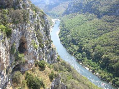 Maison de vacances /en/au Valvignres (Ardche)ou appartement ou maison de vacances