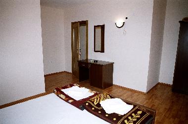 Chambre avec petit d�jeuner �/en/au Ulcinj (Mont�n�gro)ou appartement ou maison de vacances