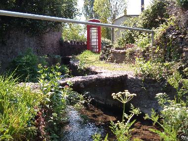 Maison de vacances �/en/au cheddar (South West)ou appartement ou maison de vacances