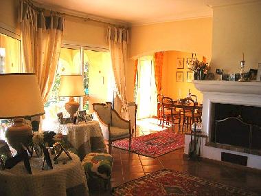 Maison de vacances /en/au St Raphal (Var)ou appartement ou maison de vacances