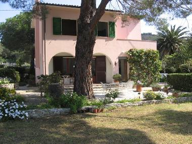 Maison de vacances /en/au Procchio (Livorno)ou appartement ou maison de vacances