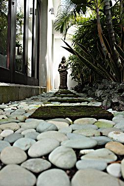 Maison de vacances �/en/au Brawa/Canggu (near Seminyak) (Bali)ou appartement ou maison de vacances