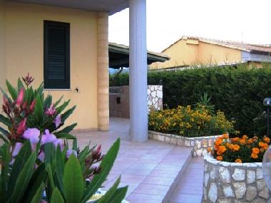 Maison de vacances �/en/au Cefalu--Campofelice Rocc (Palermo)ou appartement ou maison de vacances
