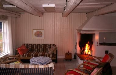 Atelier/pi�ce � vivre avec buanderie 