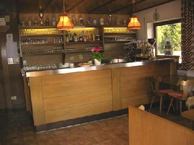 Salle de s�jour avec bar et TV-satellite 