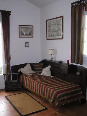 Bureau avec lit-cosy