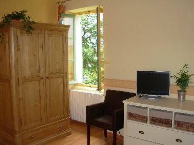 Chambre avec petit d�jeuner �/en/au Coustellet (Vaucluse)ou appartement ou maison de vacances