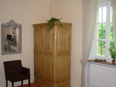 Chambre avec petit d�jeuner �/en/au Coustellet (Vaucluse)ou appartement ou maison de vacances