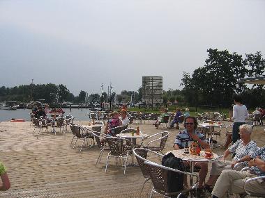 Maison de vacances /en/au balk (Friesland)ou appartement ou maison de vacances